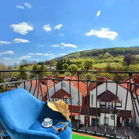 Apartament Beztroski Ustrzyki Dolne Exterior photo